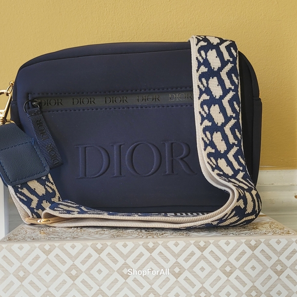 Dior Navy Blue Crossbody Bag - Picture 4 of 16